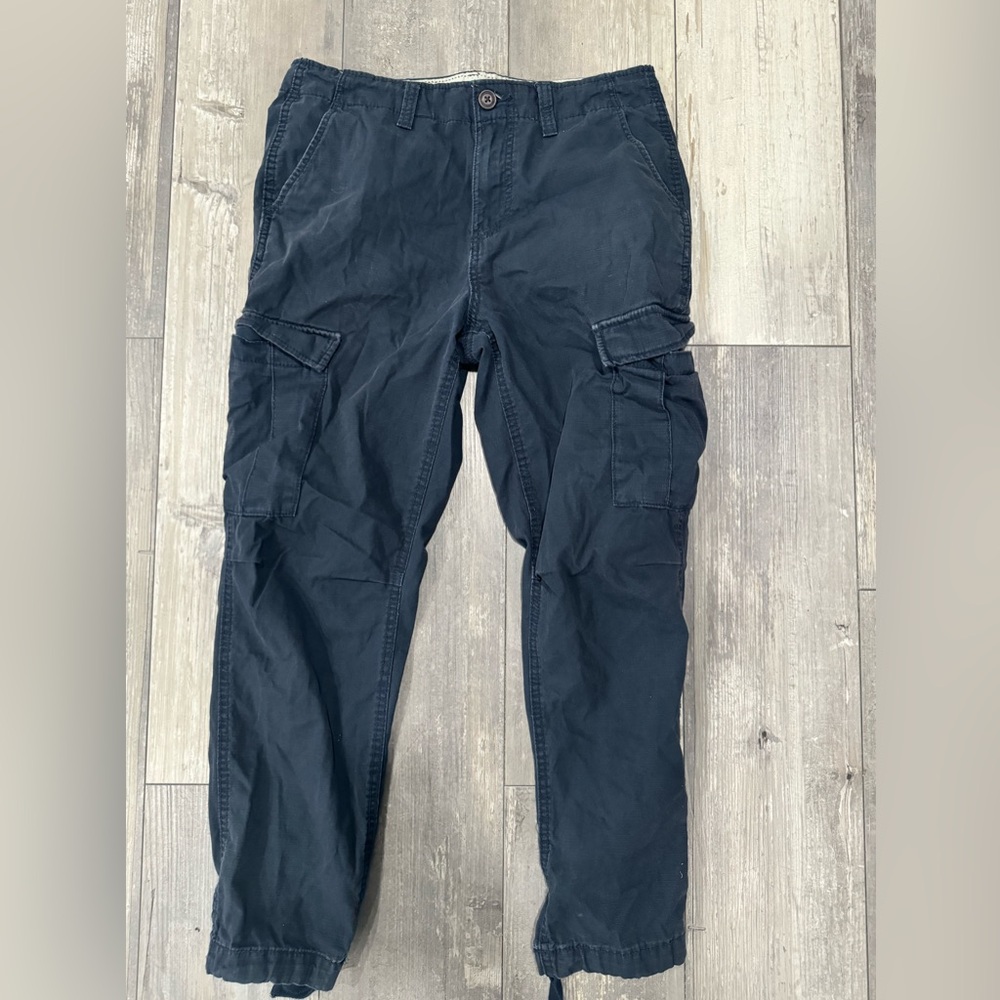 [read desc] Aeropostale Navy Blue Cargo Jogger Hybrid. Size Xs. Worn.